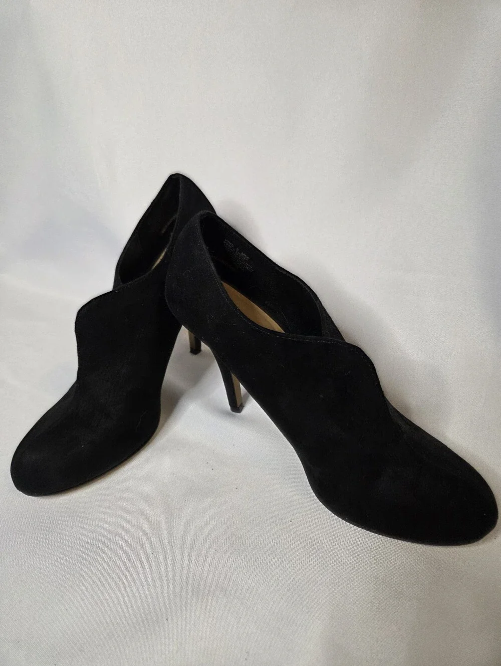 Apt. 9 sleek black
